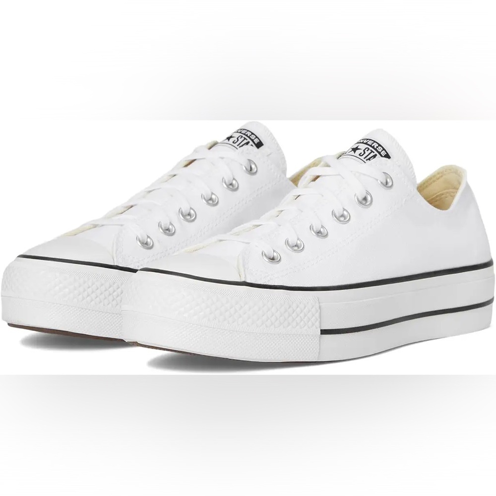 NEW Chuck Taylor All Star Low-Top Platform Sneaker - Women’s 8